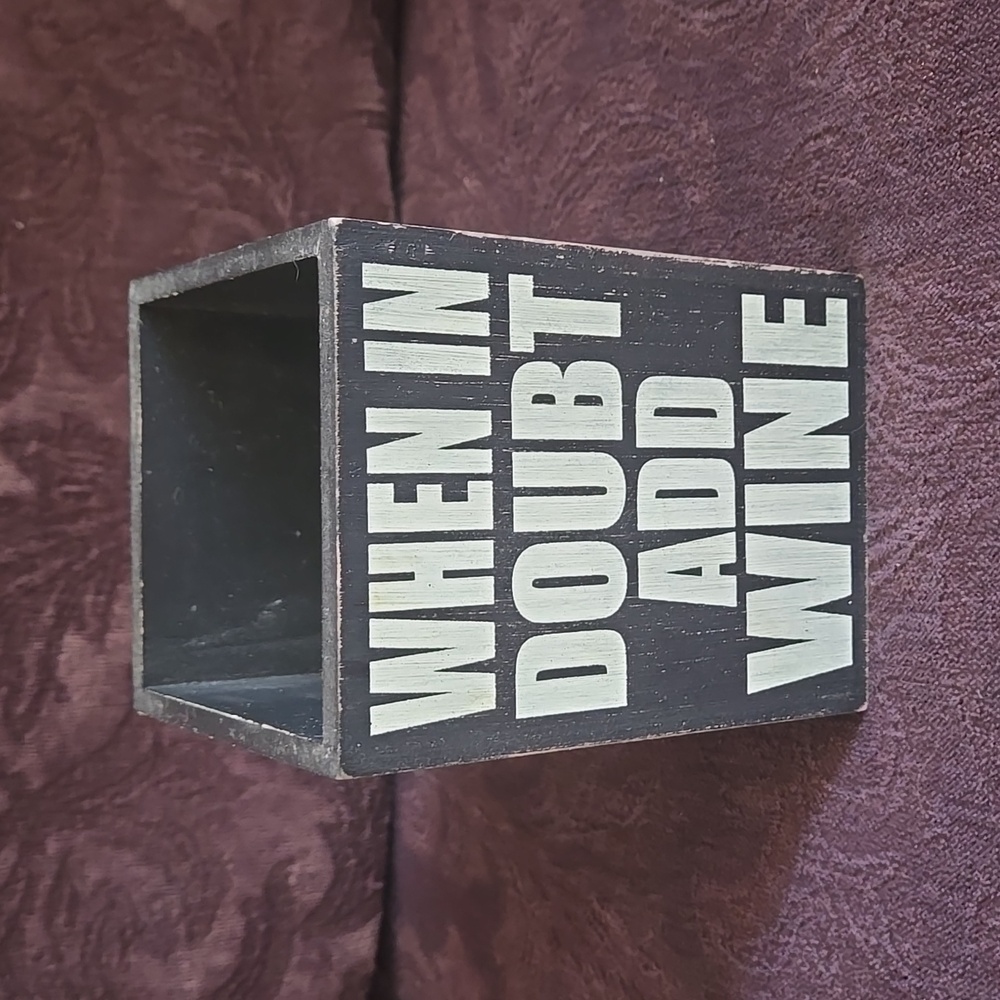 Wine Bottle Holder
